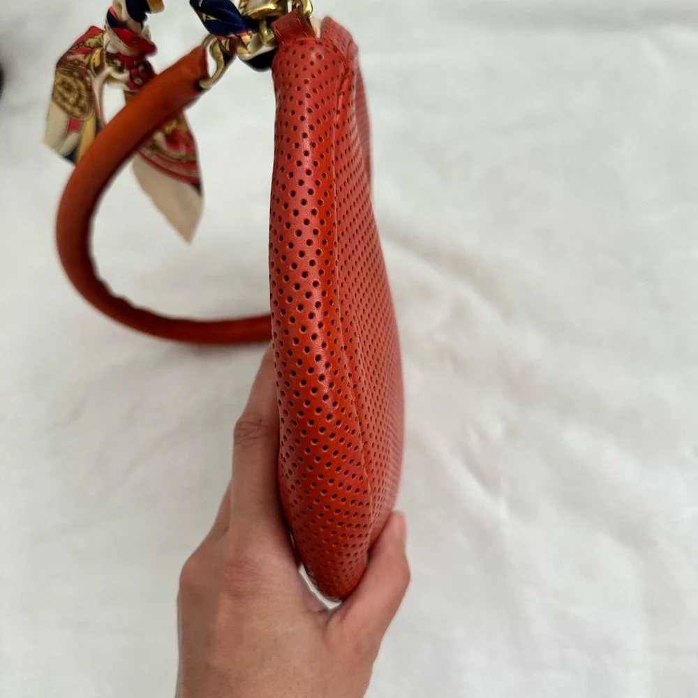 Clare V. Circle Clutch - Picture 6 of 15